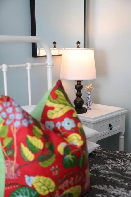 Cape May Classic Design That Is Cozy, Elegant, And Inviting Exterior foto
